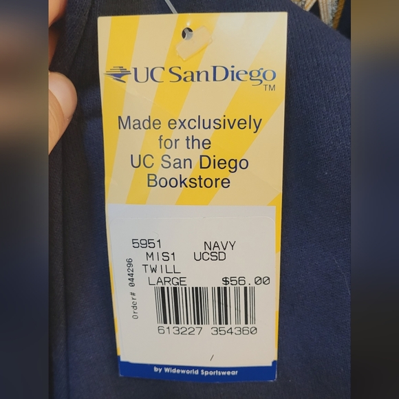 NWT | UCSD University Of California San Diego Hoodie - Picture 5 of 7